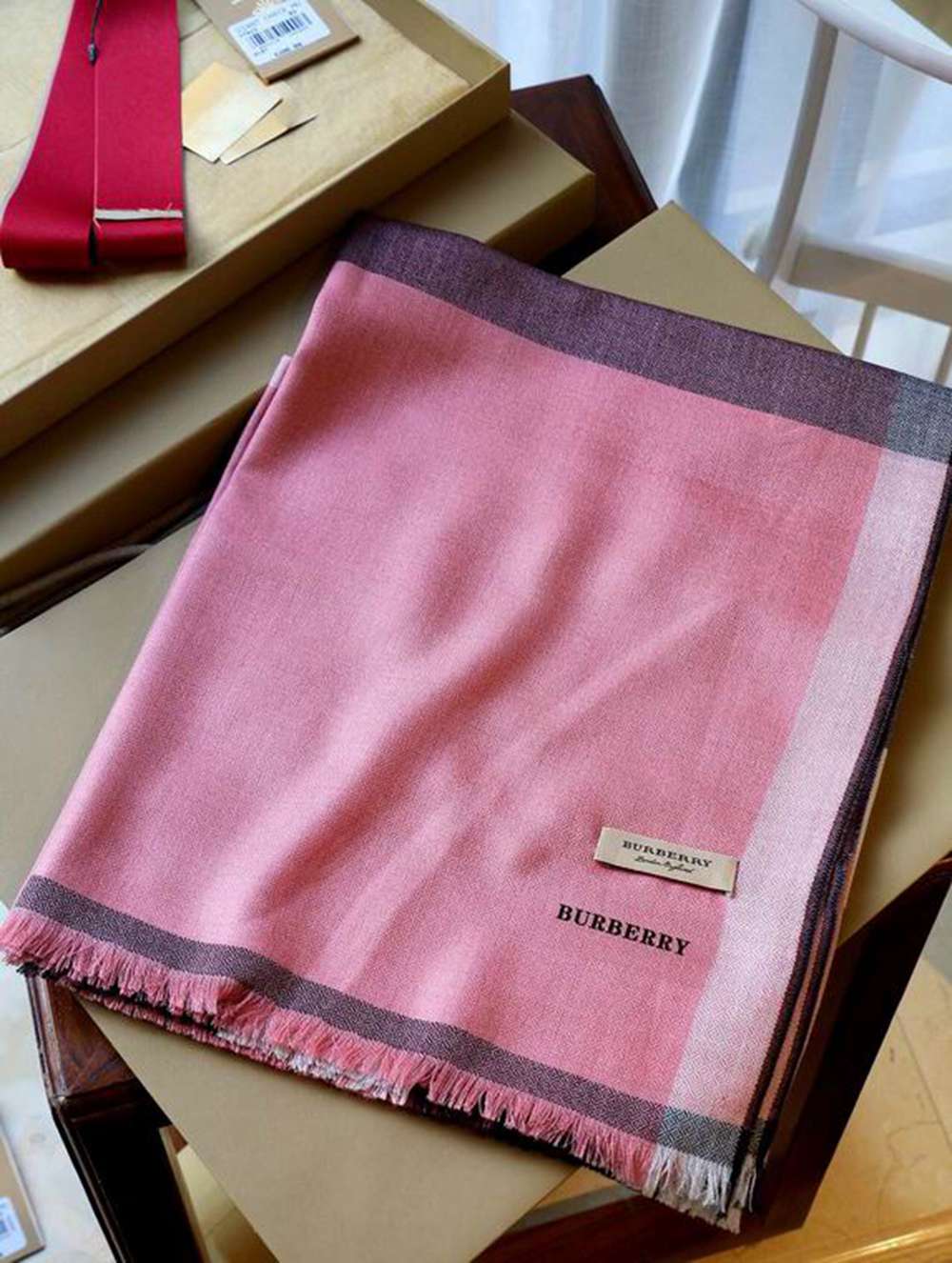 B**rry scarf